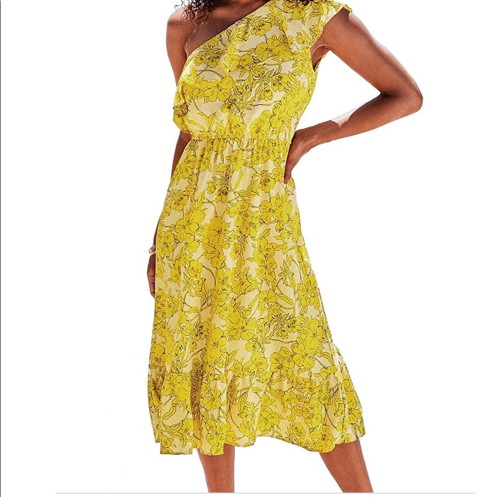 Cupshe Ruffle One Shoulder Dress